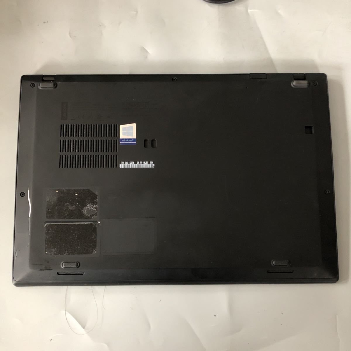 JXNT2438 /Lenovo ThinkPad X1 Carbon /Corei5-8250U 1.6GHz/ メモリ:8GB /SSD:128GB / カメラ / 無線/Windows10 Pro/画面シミありの画像8