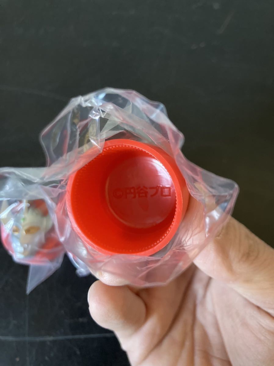  Kobayashi производства лекарство Anne merutsu× Ultraman 55 годовщина колпак колпачок для бутылки 