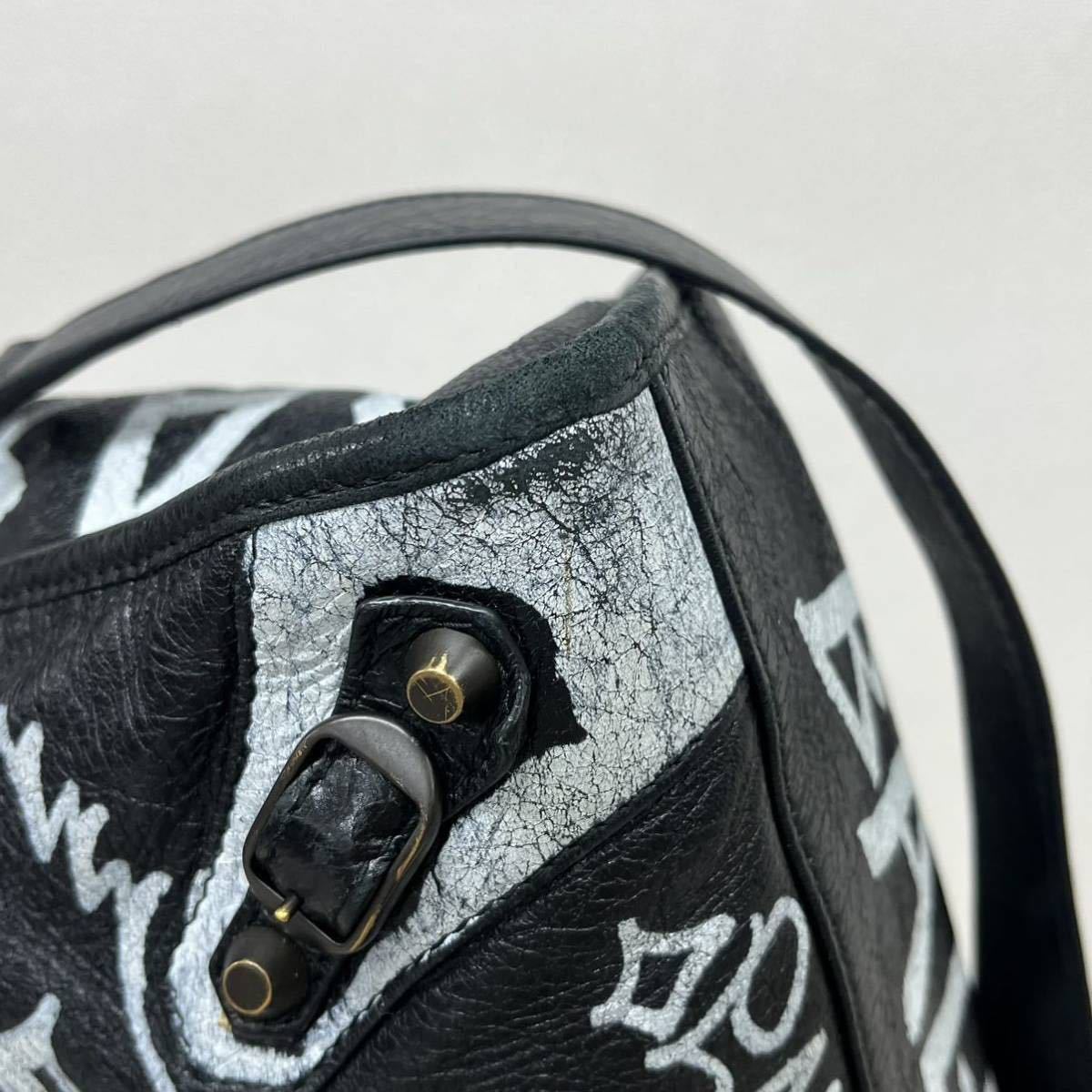 BALENCIAGA バレンシアガ グラフィティ クラシック シティ ミディアム