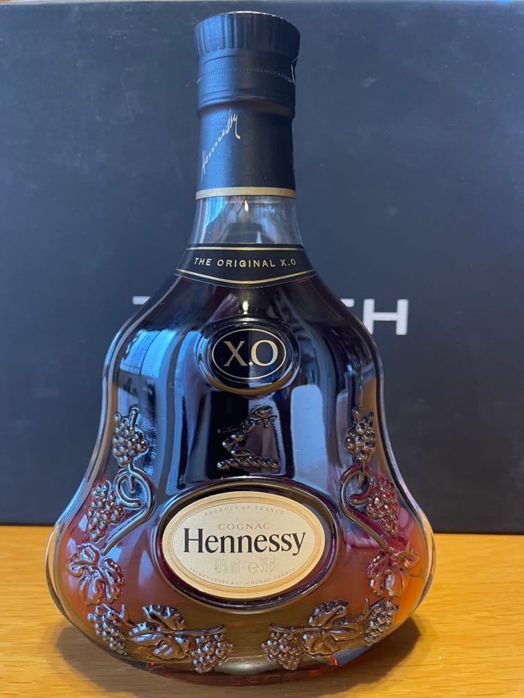 ヘネシーXO Hennessy / ZENITH 150rh Anniversary スキットル付属 VIP特別品