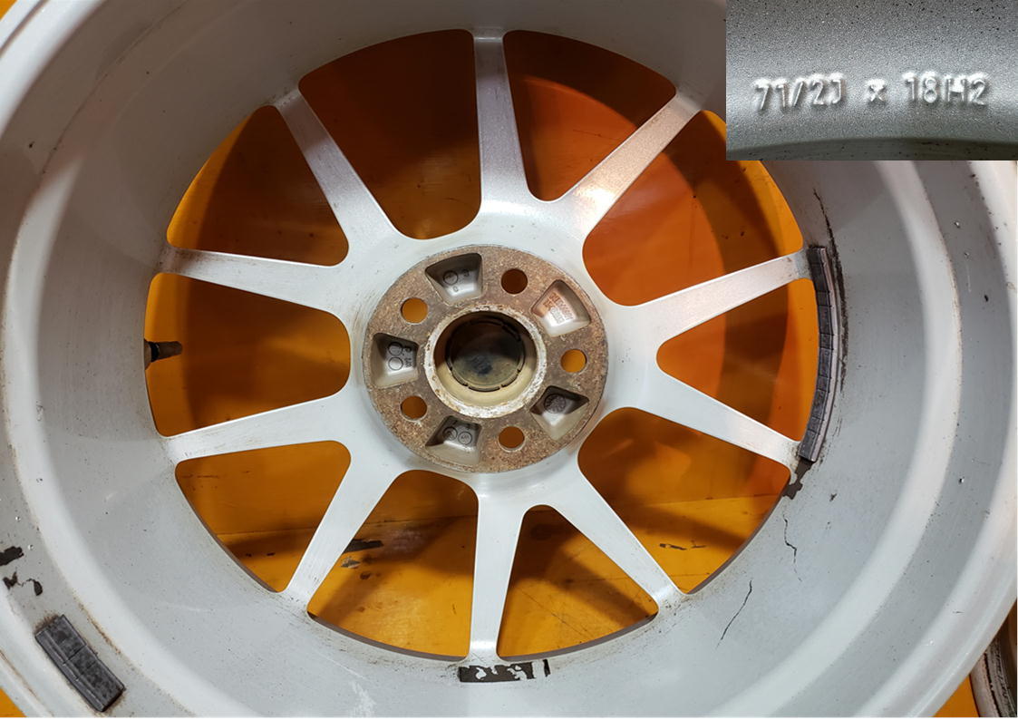 【AA273】ホイール4本*BBS18×7.5JJ 5穴 PCD108 +42_画像10