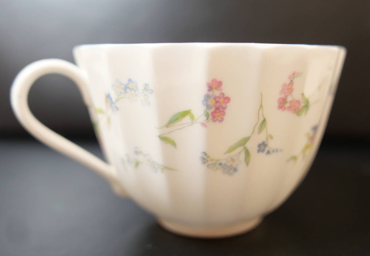 ROYAL WORCESTER ロイヤルウースター Forget me no 忘れな草文 カップ&ソーサー_画像3