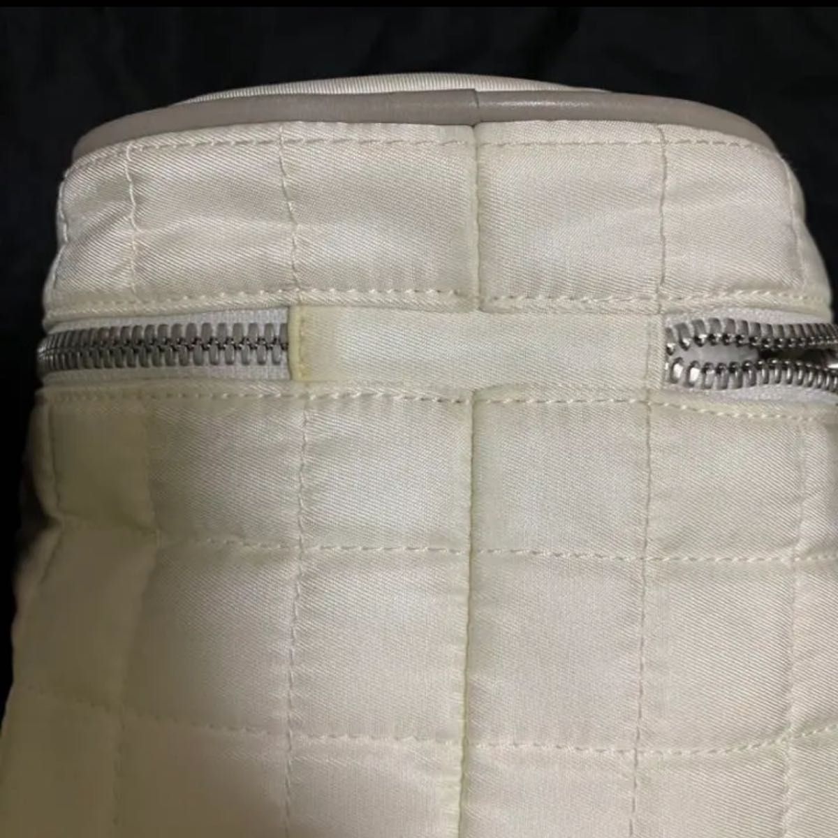 【希少】CHANEL シャネル スポーツライン ココマーク 筒型 ボトルケース 水筒ケース