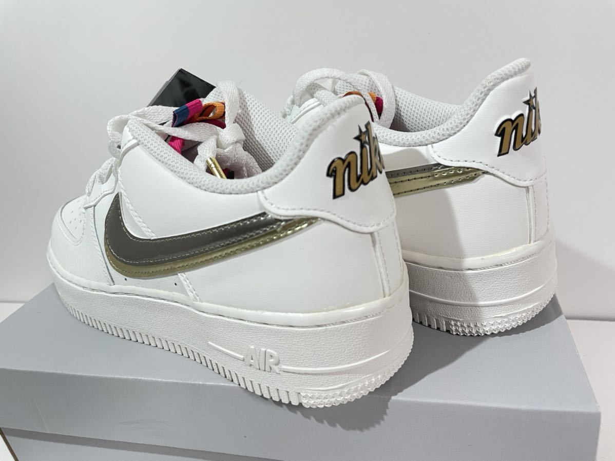 【送料無料】【新品※ラスト1点！】24㎝　Nike AirForce1 GS Double Swoosh ナイキ エアフォース1GS ダブルスウォッシュ シルバー/ゴールド_画像5