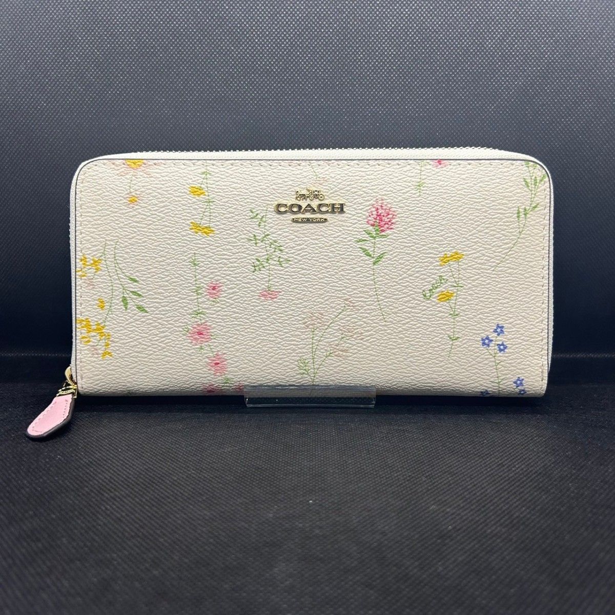 いよいよ人気ブランド ❣️新品 未使用 ワイルド フラワー プリント