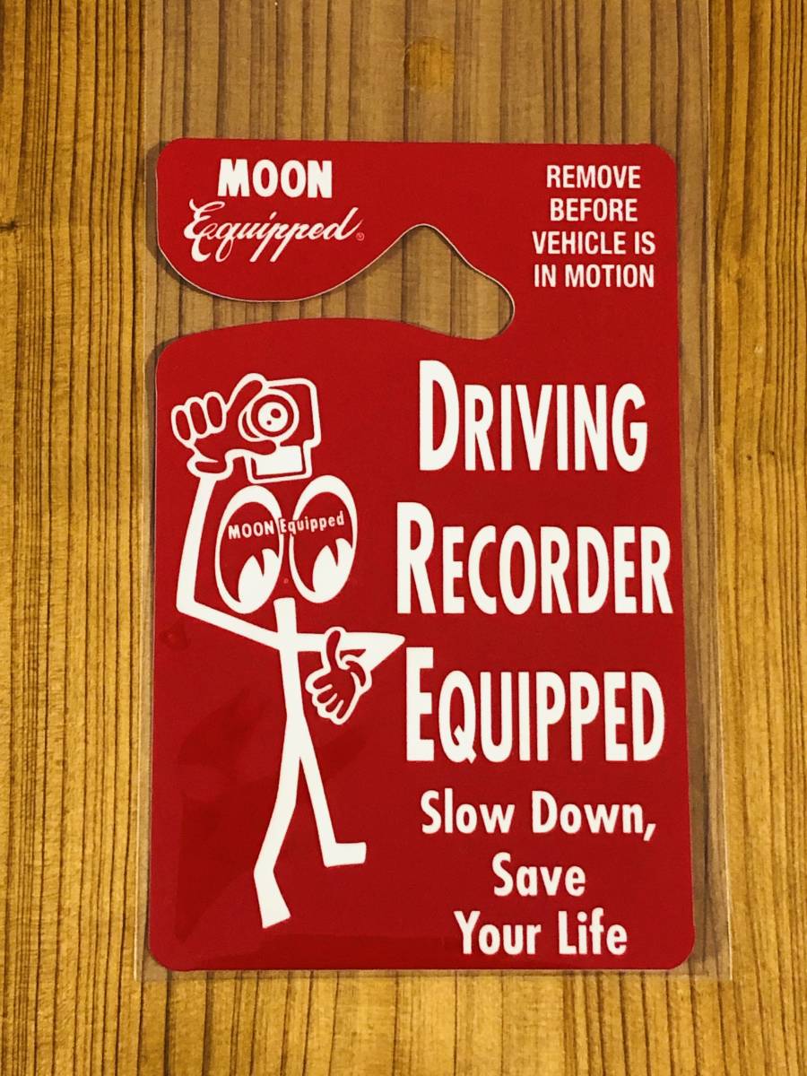 mooneyes ドライビングレコーダー Driving Recorder パーキング パーミット ムーンアイズ　moon eyes ドライブサイン レッド 赤 ドラレコ_画像1