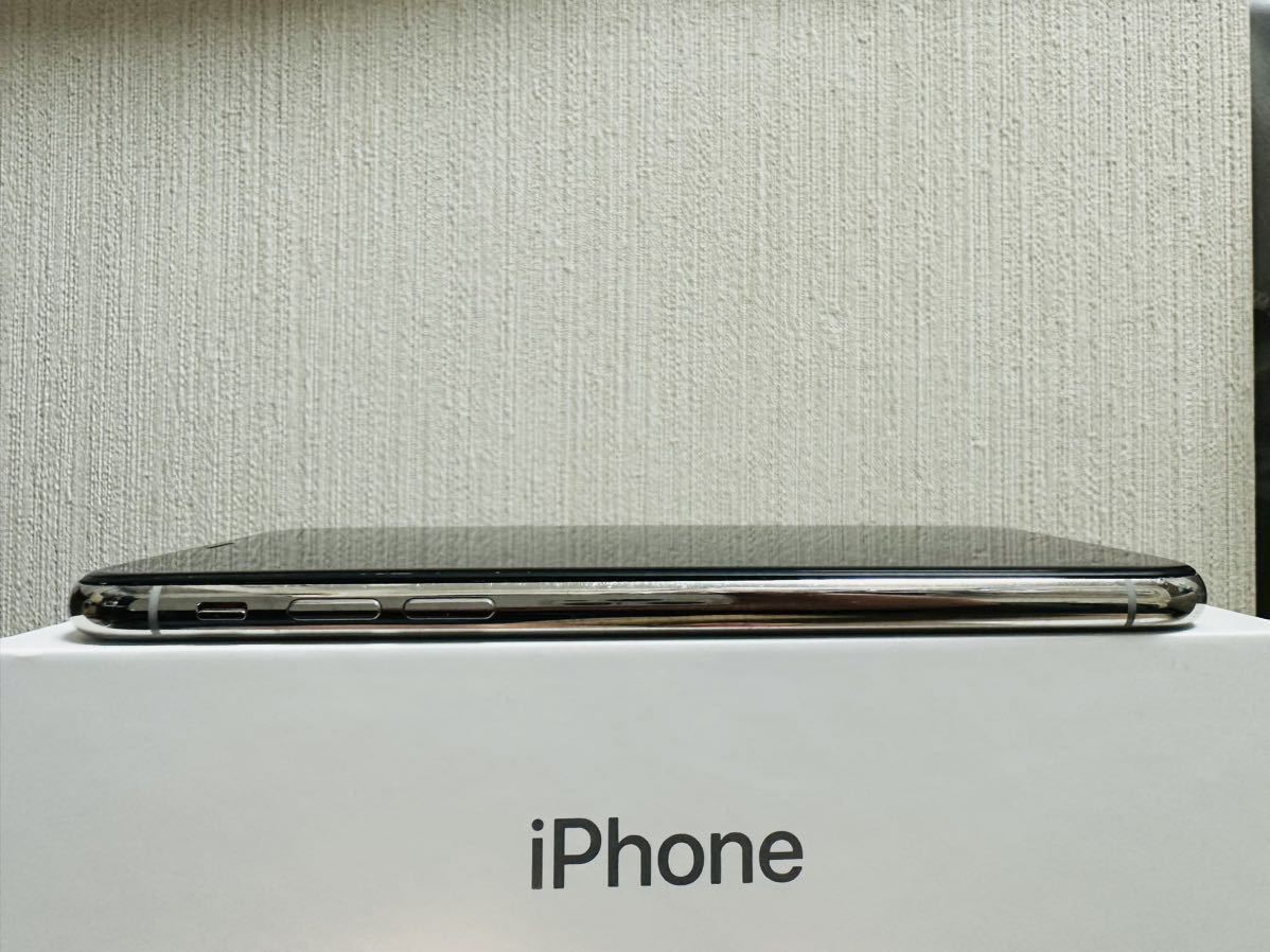 ヤフオク! - iPhone X SIMフリー シルバー 64GB 付属品