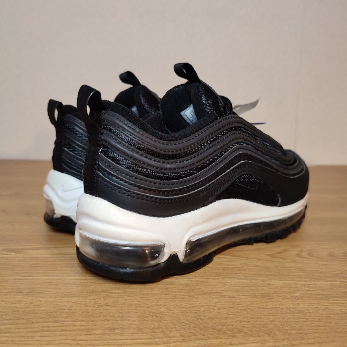 新品未使用 大人気 NIKE W AIR MAX 97 MONOTONE|PayPayフリマ