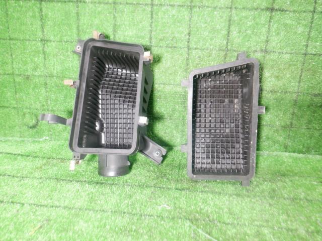 アクティ EBD-HA9 エアクリーナーASSY SDX 4WD NH578 17211-PFE-000_画像3