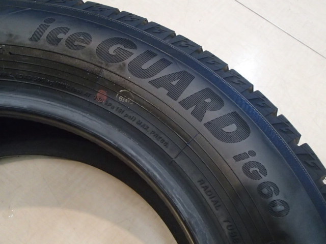 中古スタッドレス1本 ヨコハマ アイスガード6 IG60 175/70R14 2022年製25週目 溝多い ヤリス アクア ヴィッツ フィット に_画像2