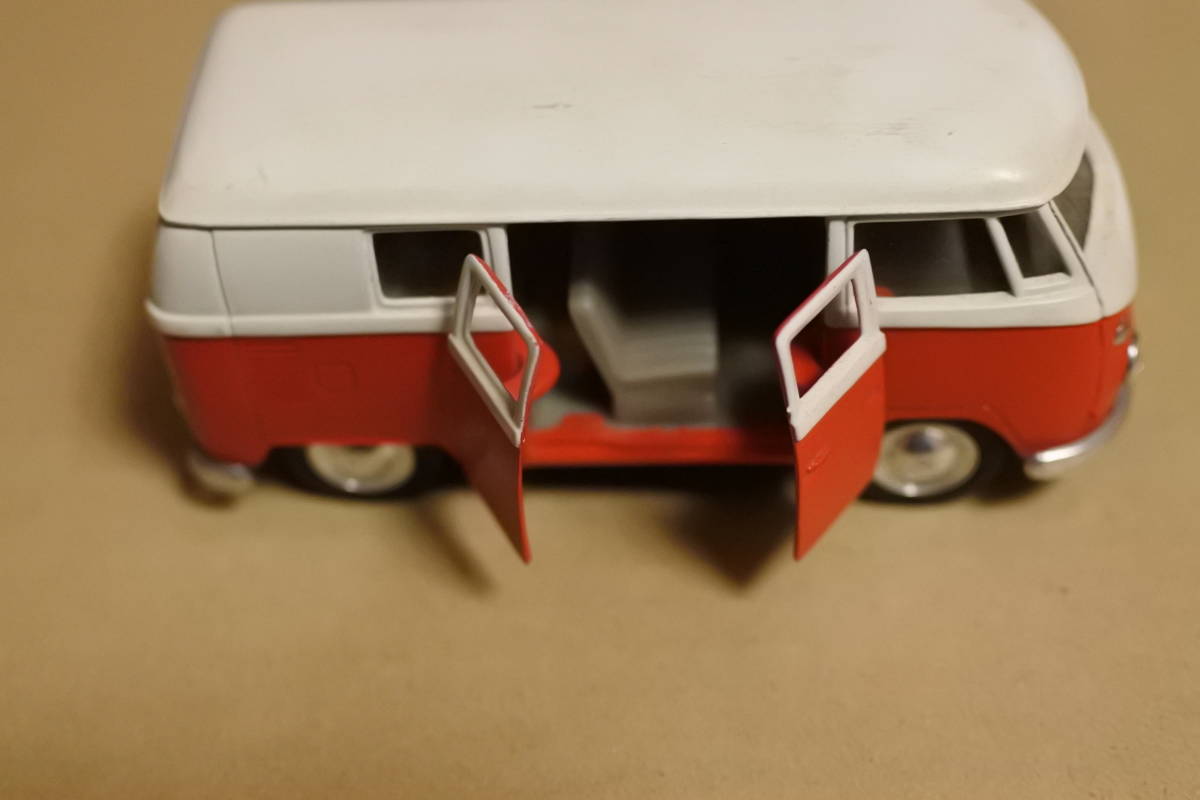 WELLY VW микроавтобус pull-back машина красный / белый 
