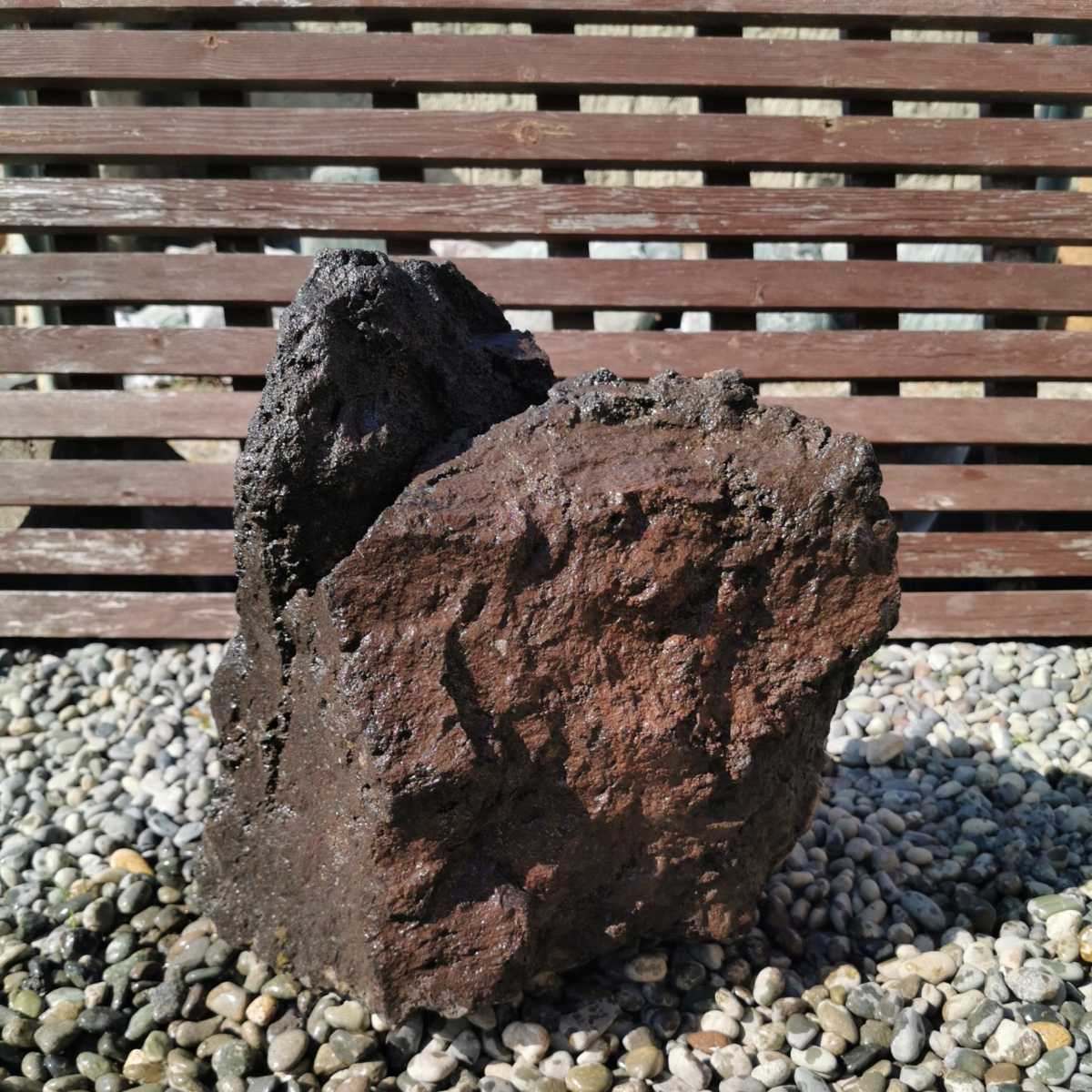 浅間溶岩石14.5キロ 庭石鑑賞石盆石水石灯籠庭坪庭盆栽 浅間溶岩石14.5キロ 庭石鑑賞石盆石水石灯籠庭坪庭盆栽