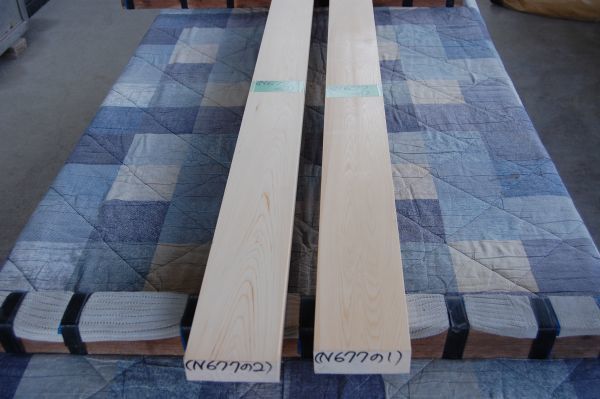 素晴らしい 木曽桧（天然材） ヒノキ 2本で8500円 角材 新品 木材 材木