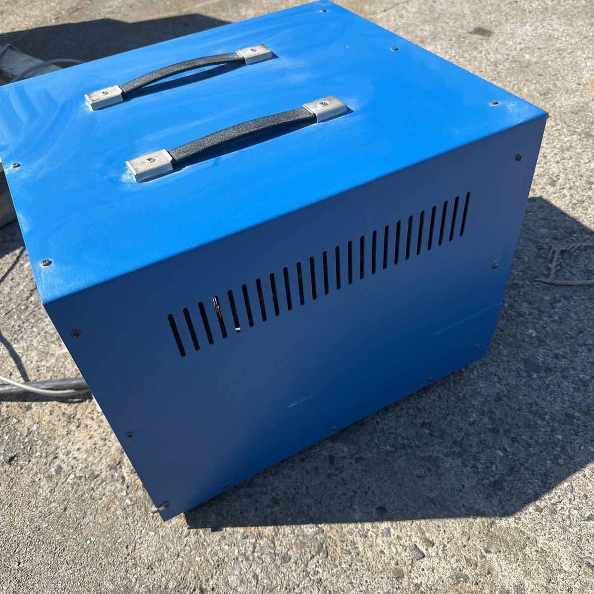 松永製作所 マツナガ 電圧電源装置 電圧安定化装置 SVC-2025-V1 松永製作所 マツナガ 電圧電源装置 電圧安定化装置 SVC-2025-V1