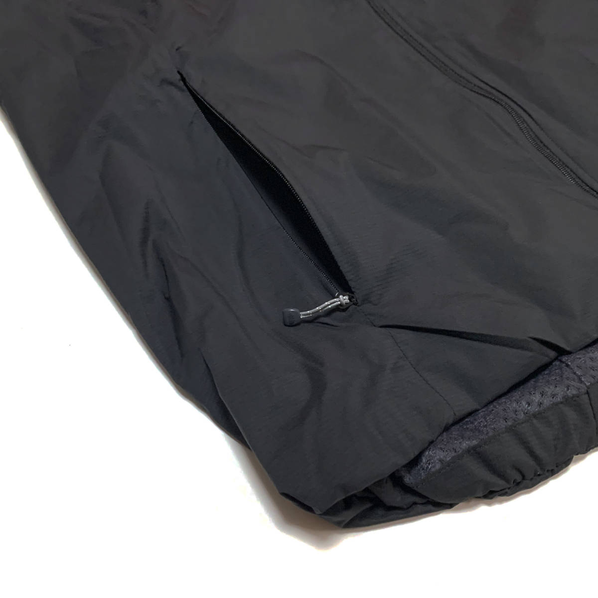 新品 Lサイズ ノースフェイス TNFR スワローテイル ライニング 新品 Lサイズ ノースフェイス TNFR スワローテイル ライニング
