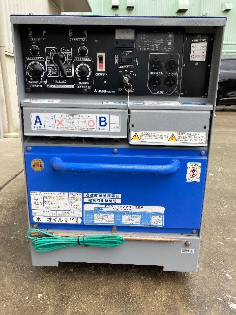 【1円スタート!ほぼ未使用品】デンヨー / Denyo ディーゼルエンジン溶接機 DLW-300LSW2 (アワー8時間) 動作良好 九_画像3