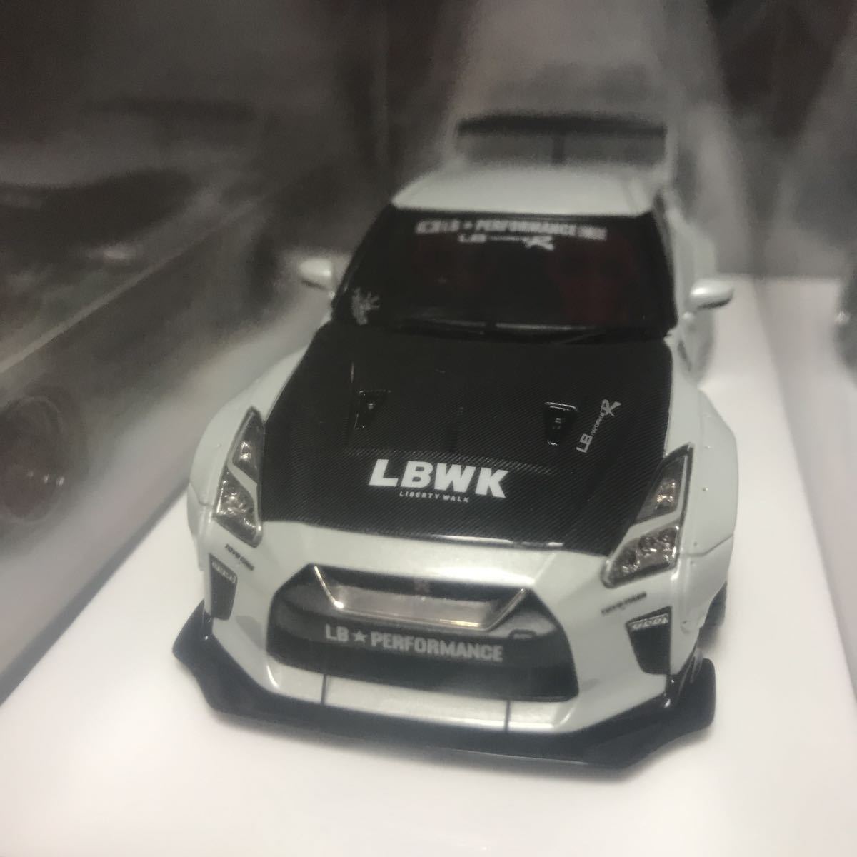  new goods limitation 60 pcs EIDOLON make-up I Delon 1/43 Nissan LB-WORKS R35 GT-R Type1.5 LB Silhouette wing LB015B Liberty walk 