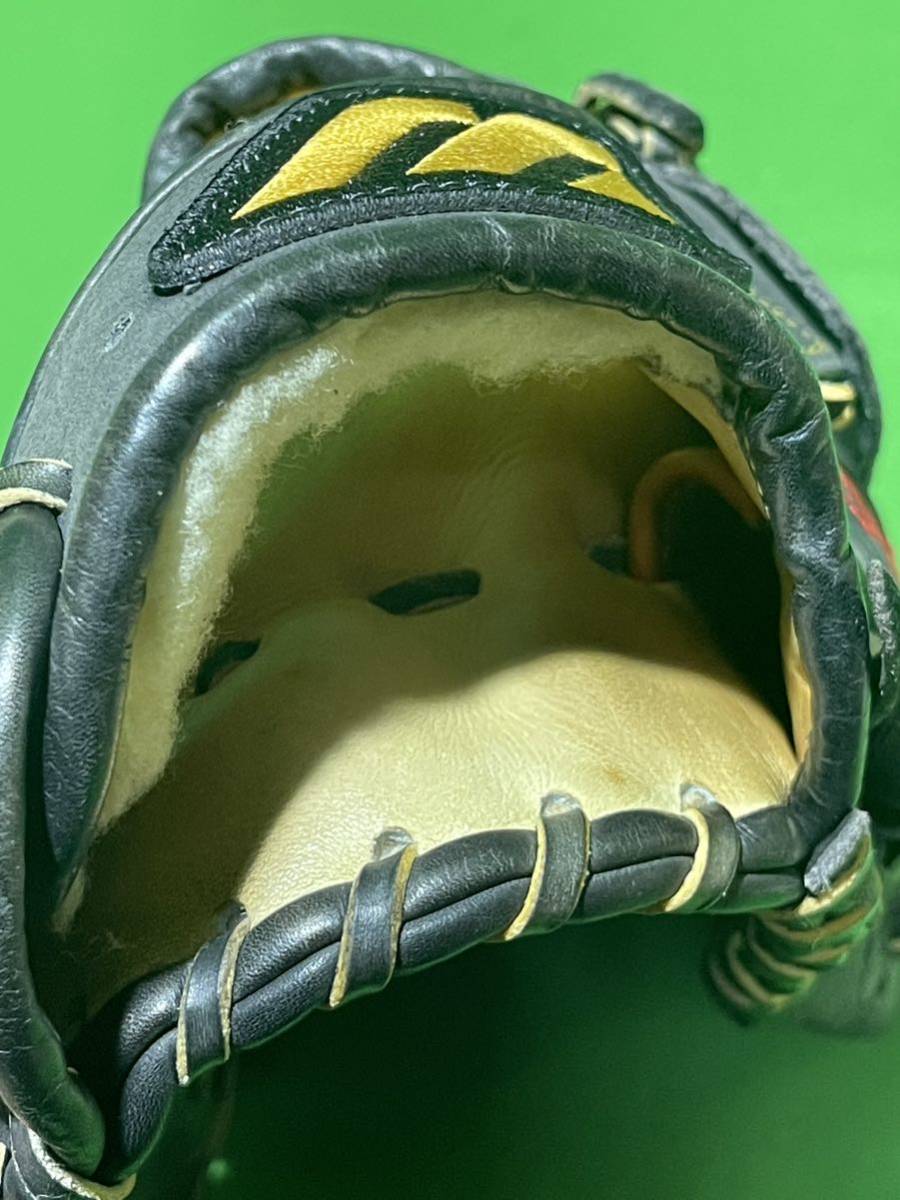 近鉄バファローズ 野茂英雄 実使用 グローブ MIZUNO BBM 答え 近鉄バファローズ 野茂英雄 実使用 グローブ MIZUNO BBM 答え