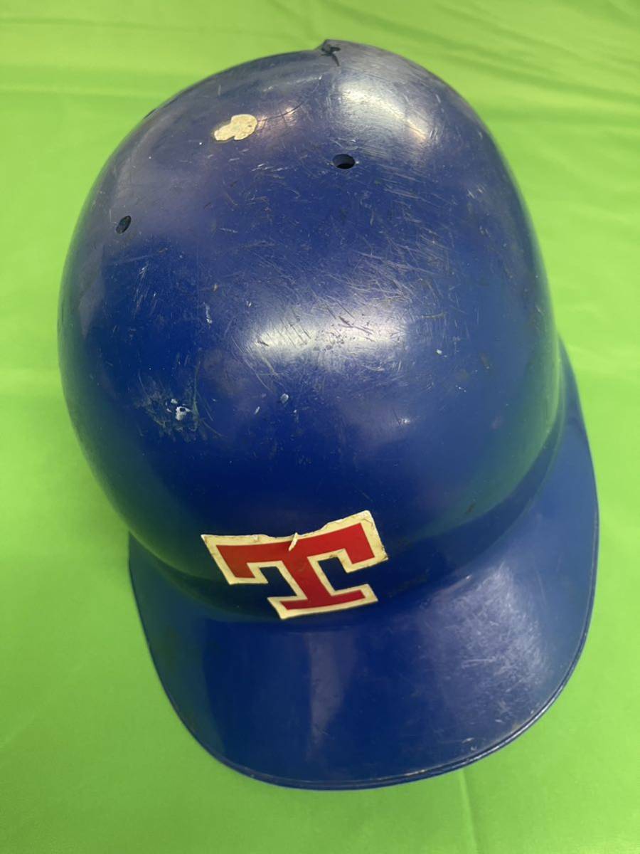 MLB　ミネソタ・ツインズ　＃１７　不明選手　実使用　ヘルメット　割れあり