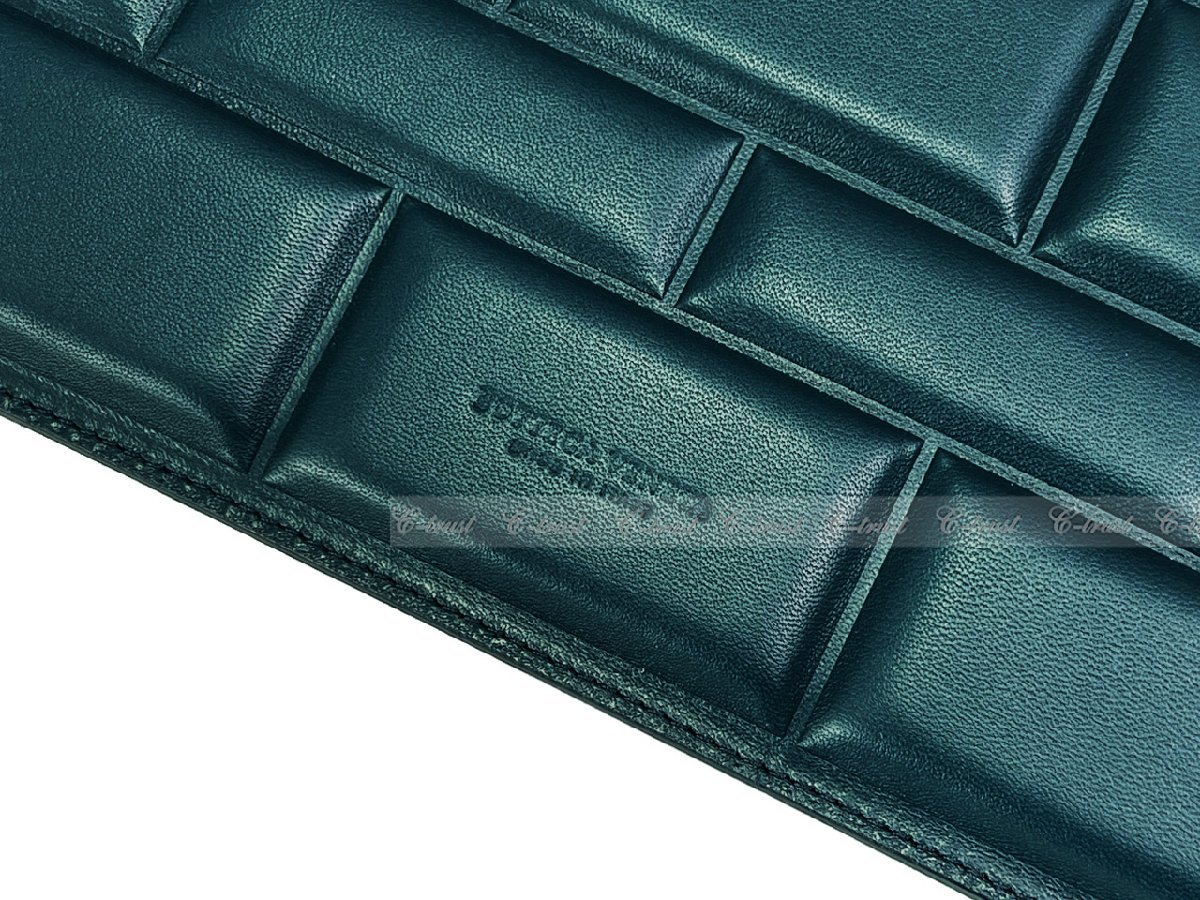 J554.. BOTTEGA VENETA ボッテガ ヴェネタ クラッチ バッグ