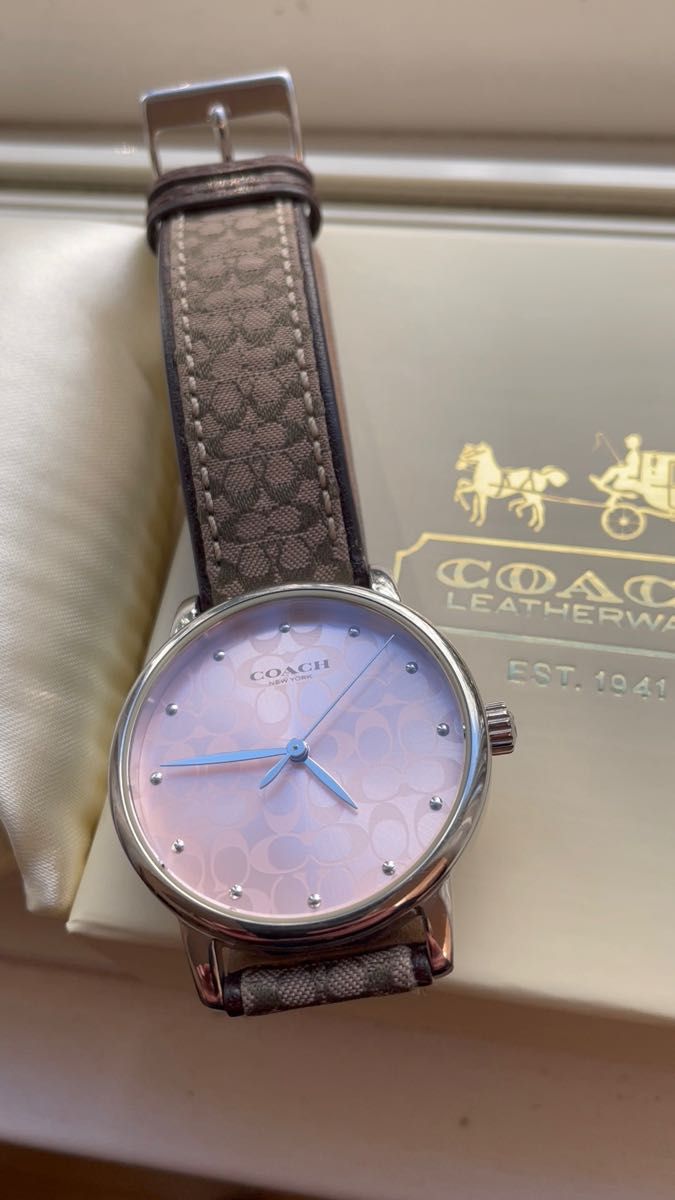 フェンディFENDI 580L ゴールドブラック文字盤 稼働良品 レディース