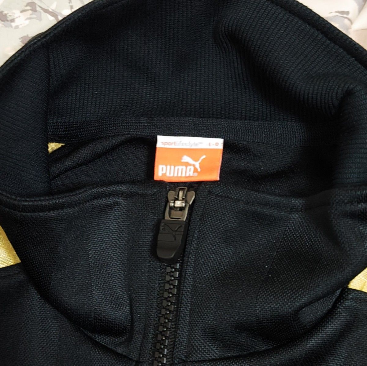PUMA プーマ ジャージ上下 黒金 ブラック×ゴールド セットアップ PUMA プーマ ジャージ上下 黒金 ブラック×ゴールド セットアップ