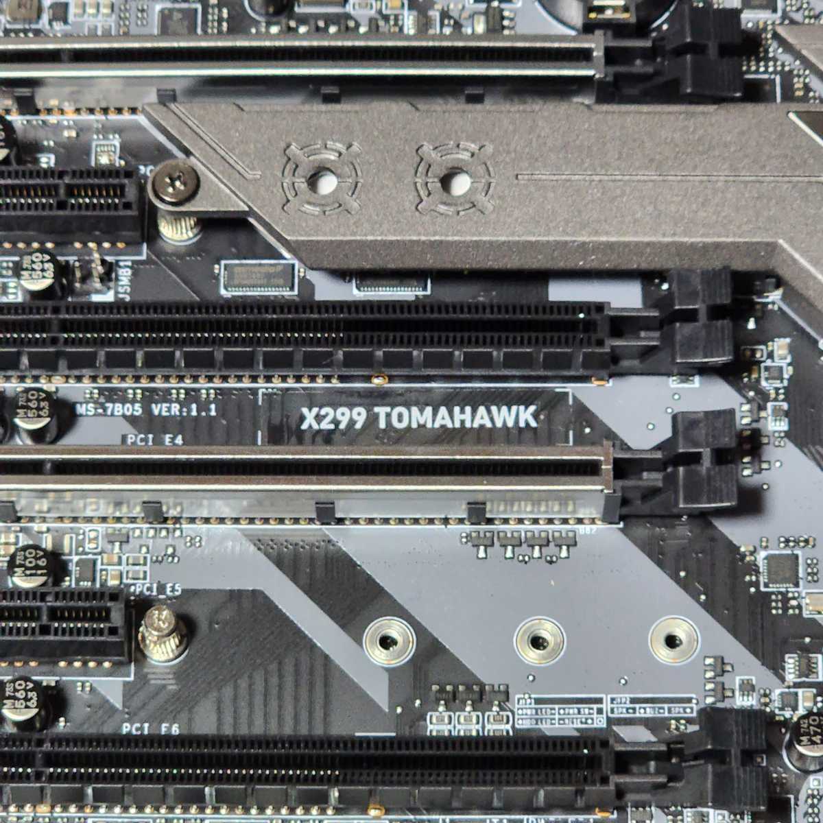 MSI X299 TOMAHAWK IOパネル付属 LGA2066 ATXマザーボード 最新 MSI X299 TOMAHAWK IOパネル付属 LGA2066 ATXマザーボード 最新