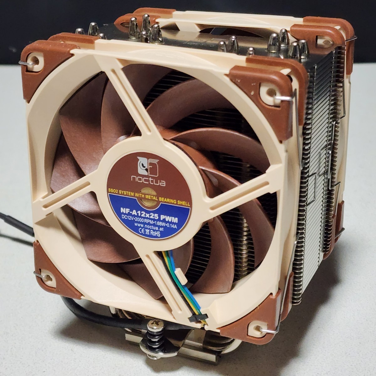 【送料無料】NOCTUA NH-U12A 120mmサイドフロー型CPUクーラー デュアルファン LGA115X・LGA1200対応 PCパーツ 【送料無料】NOCTUA NH-U12A 120mmサイドフロー型CPUクーラー デュアルファン LGA115X・LGA1200対応 PCパーツ