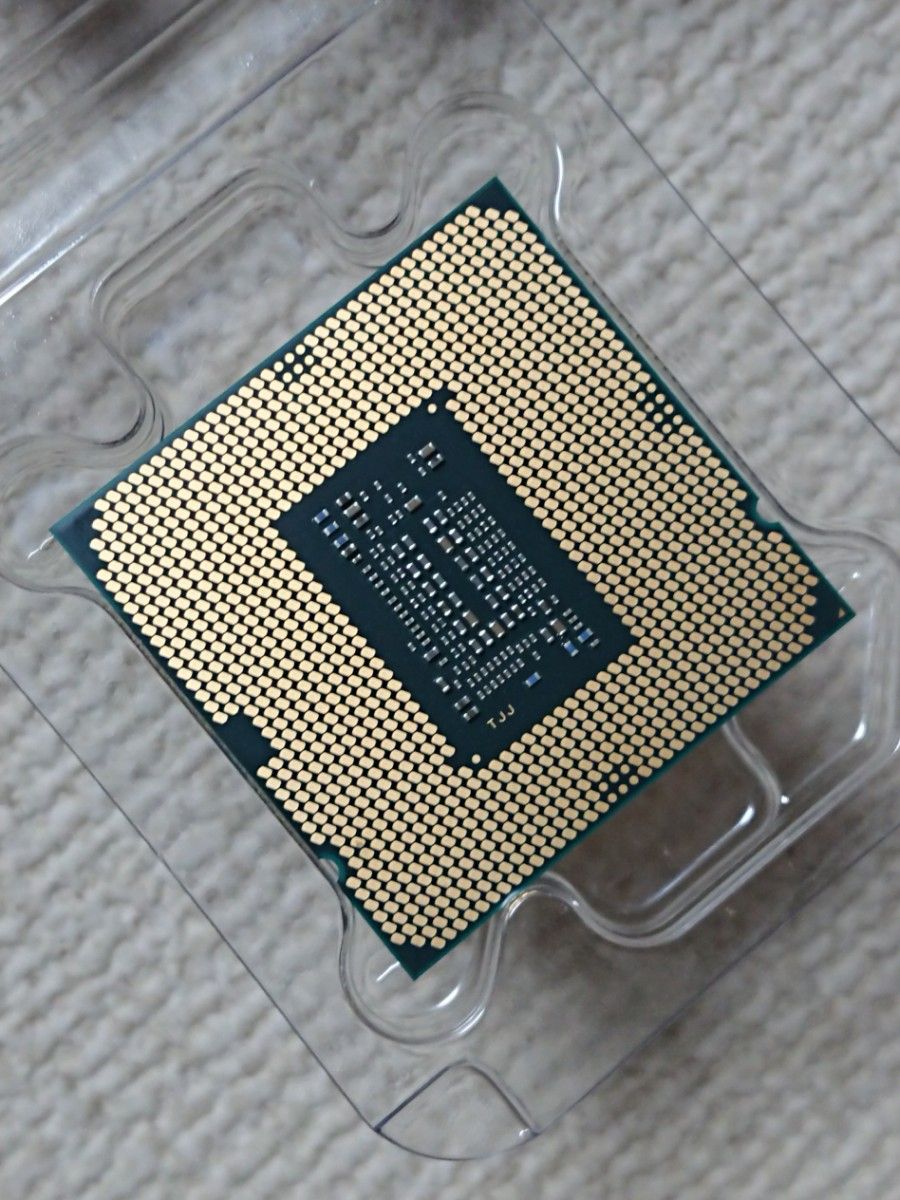 Intel core i3 10100(グラフィックス内蔵)|PayPayフリマ