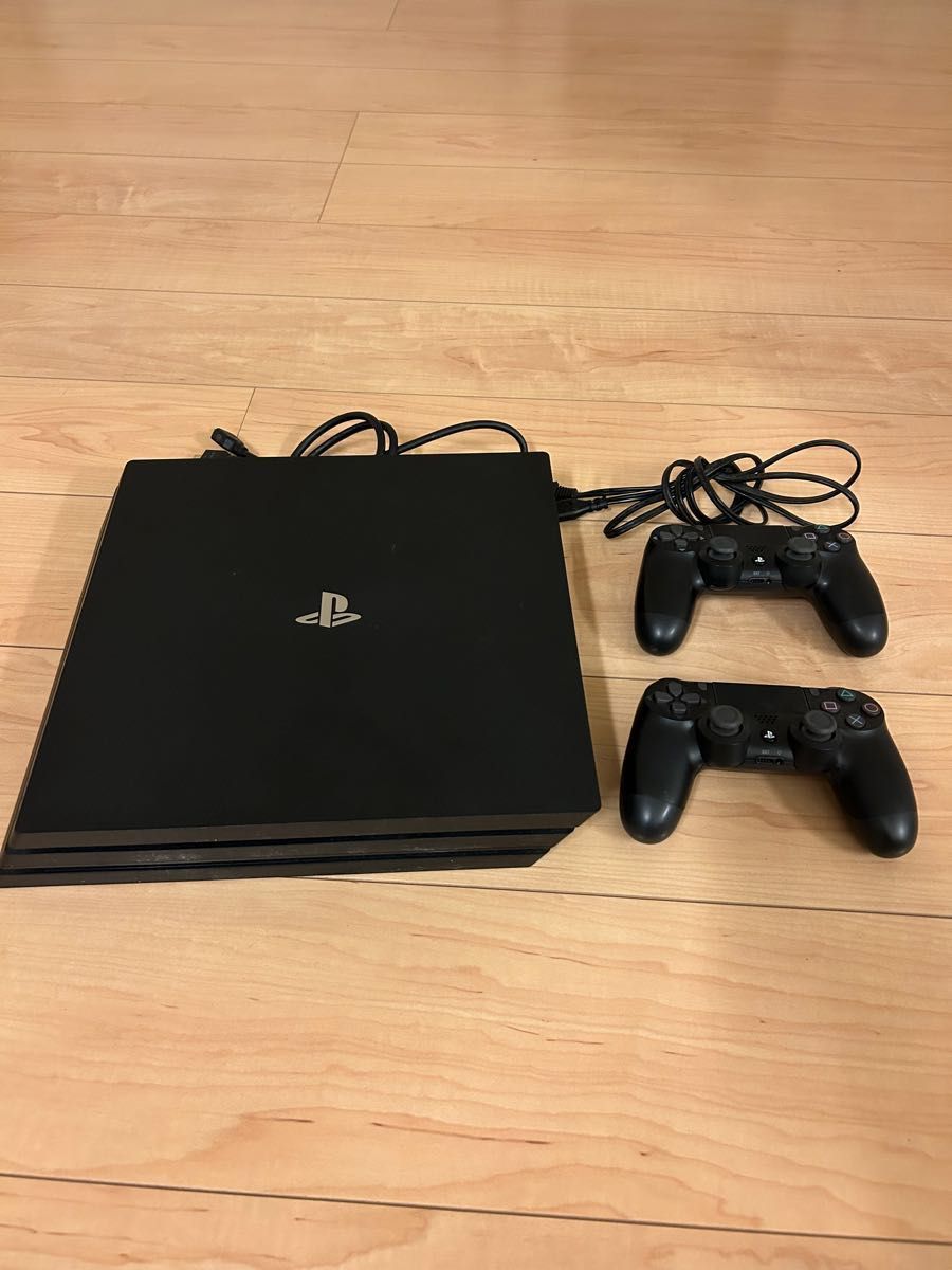 PS4 ジェットブラック 1TB コントローラー2個付き-