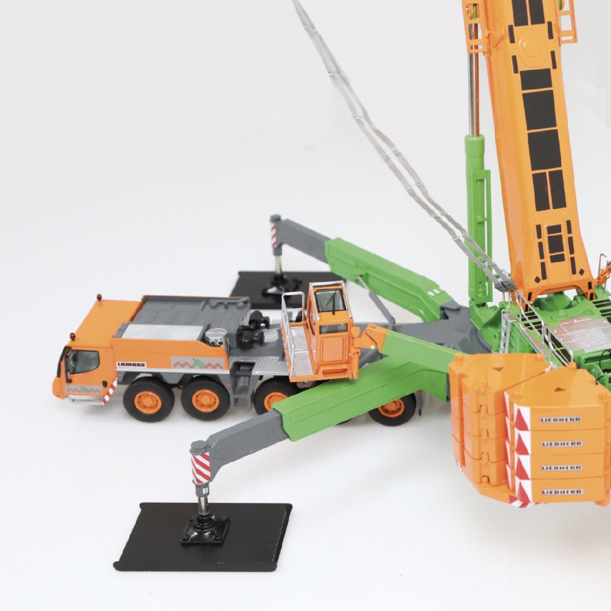 NZG 1/50 MPM Liebherr LTM11200-9.1 mobile crane 130 car limitation crane car 