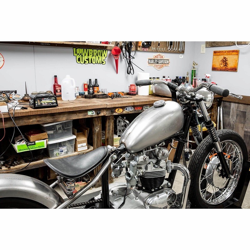 安価 ワタナベ ミッド バナナタンク 2ガロン Customs Lowbrow ミドル