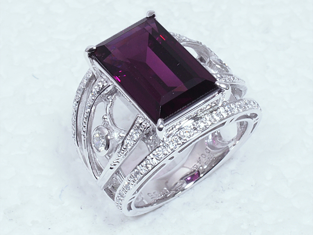 マスヤ質店◇ ロードライトガーネット/8.35ct ダイヤ/0.46ct K18WG