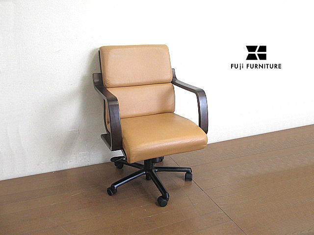FUJI FURNITURE/冨士ファニチア 本革デスクチェア ガス圧昇降
