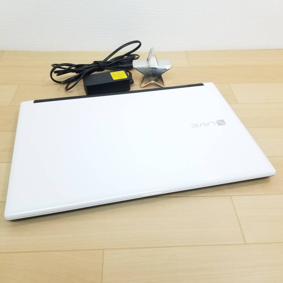 美品 新品SSD240GB搭載/メモリ4GB/無線 Wi-Fi/Webカメラ/Office/Win11/高性能Celeron 3855U搭載/LAVIE NS100/F(D983)