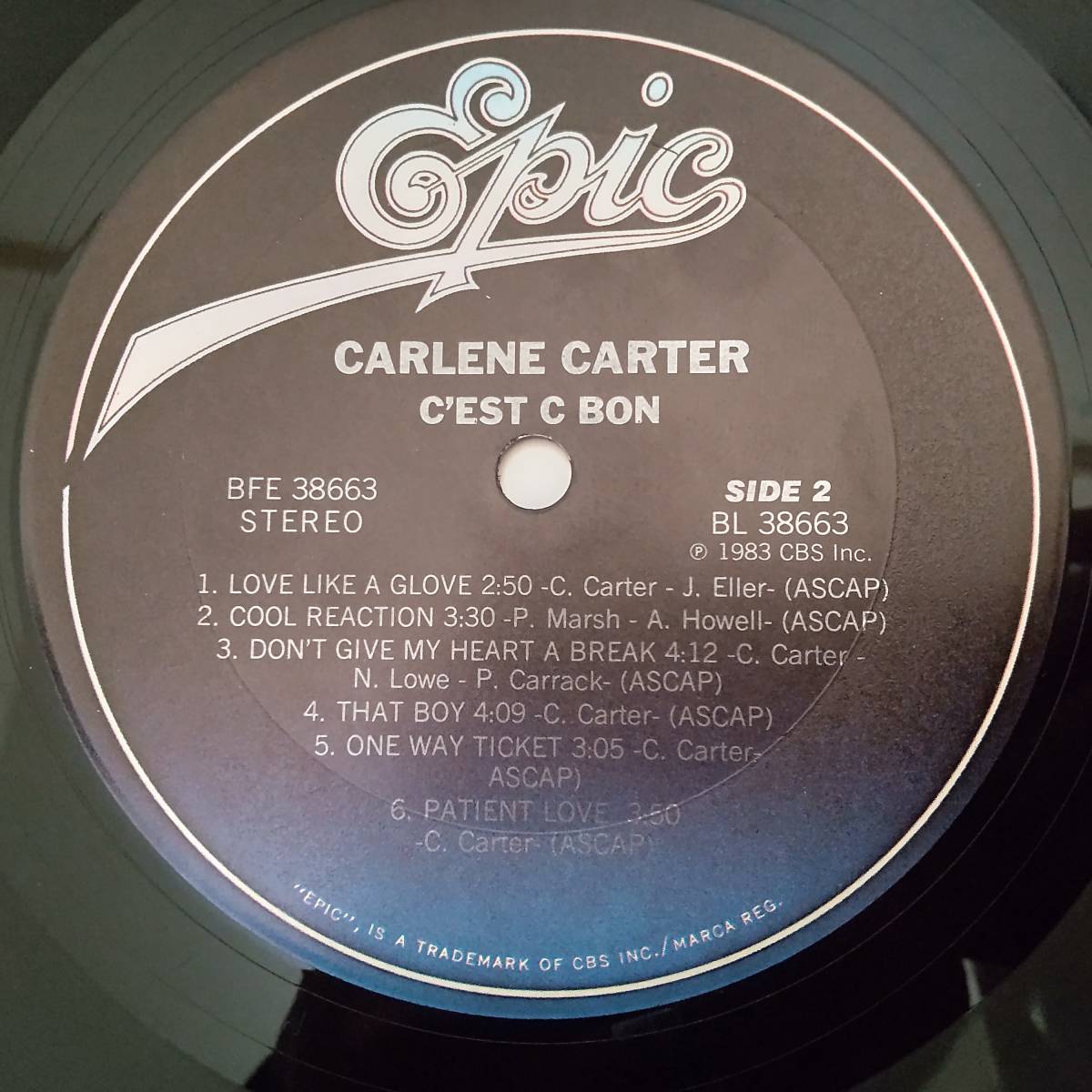 如|LP US盤 カーレン・カーター[Carlene Carter]｜C'est C Bon ［BFE 38663］_画像4