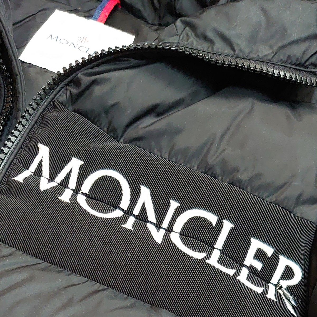 MONCLER AITON GIUBBOTTO モンクレール アイトン ジュポット MONCLER AITON GIUBBOTTO モンクレール アイトン ジュポット