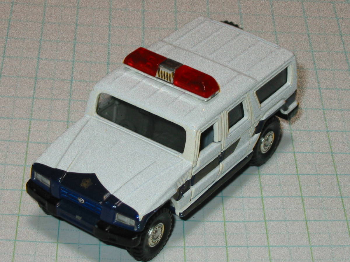 絶版品 トミカ 3 ★トヨタ メガクルーザー パトロールカー　TOYOTA MEGA CRUISER PATROL CAR 　ベトナム製 ジャンク品 _画像1