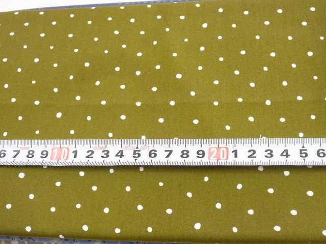 100*90☆グリーン・丸柄の・ハギレ・生地・布☆0431-52 裁縫、刺繍 