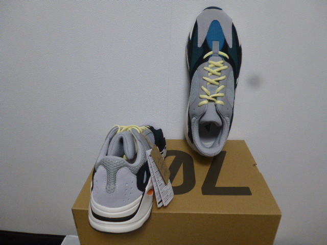 送料無料【30㎝】ADIDAS YEEZY BOOST 700 WAVE RUNNER 国内正規品 新品 付属品完備 B75571 アディダス イージーブースト ウェーブランナー