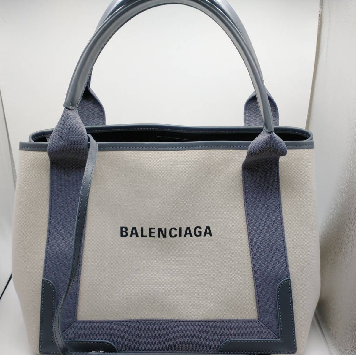 即決】BALENCIAGA バレンシアガ Navy スモールカバス ハンドバッグ