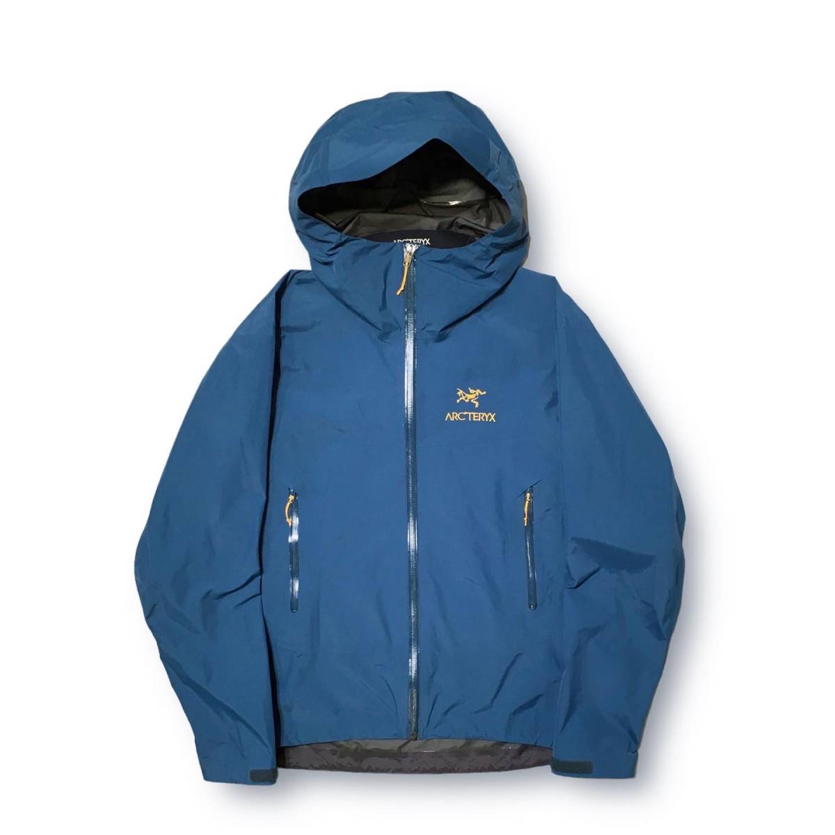 Yahoo!オークション - ARC'TERYX BETA SL JACKET 金ロゴ Yahoo!オークション - ARC'TERYX BETA SL JACKET 金ロゴ