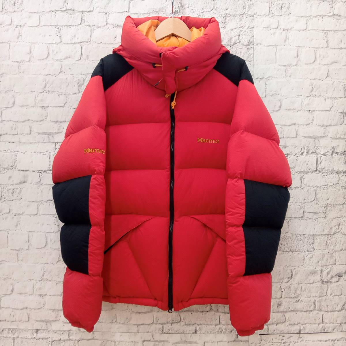 【限定販売】 PARBAT マーモット Marmot PARKA サイズXL TOUQJL24 レッド ダウンジャケット パーカー パルバット 男性用 【限定販売】 PARBAT マーモット Marmot PARKA サイズXL TOUQJL24 レッド ダウンジャケット パーカー パルバット 男性用