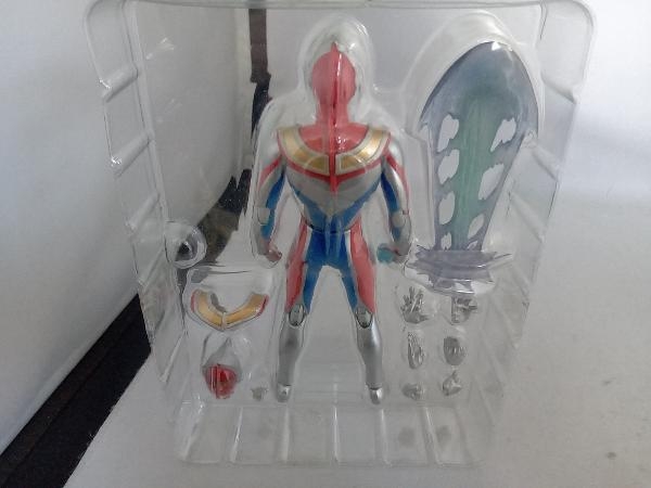  фигурка ULTRA-ACT Ultraman Dyna flash модель 