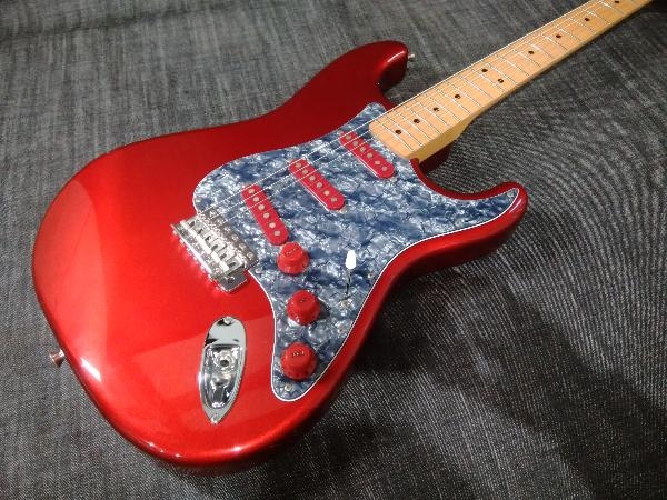エレキギター Fender JAPAN Stratocaster