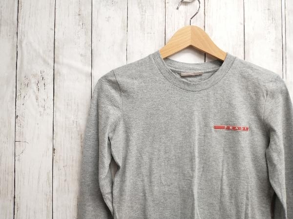 バーゲンで PRADA【プラダ】長袖Tシャツ/グレー/胸元ワンポイント