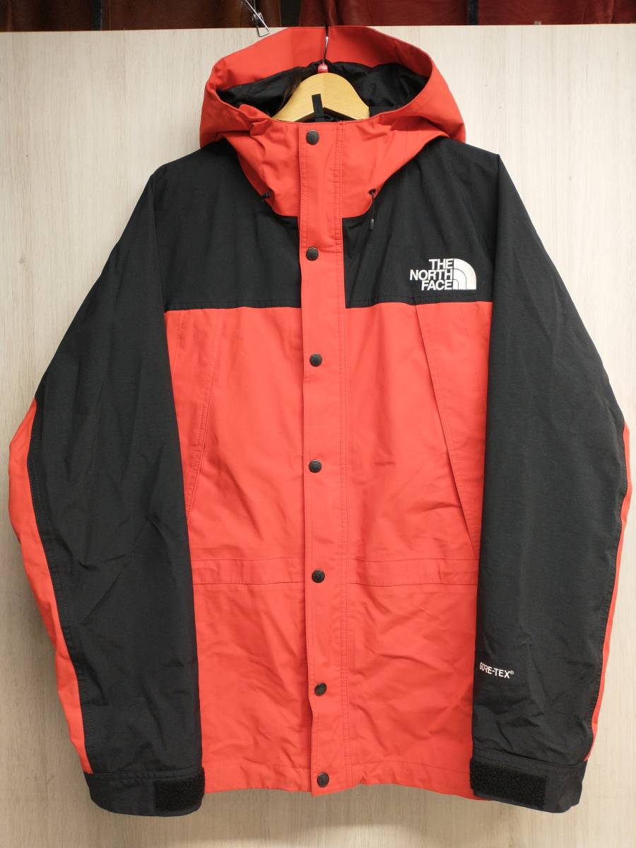 魅力的な メンズ マウンテンパーカー GORE-TEX Jacket Light Mountain