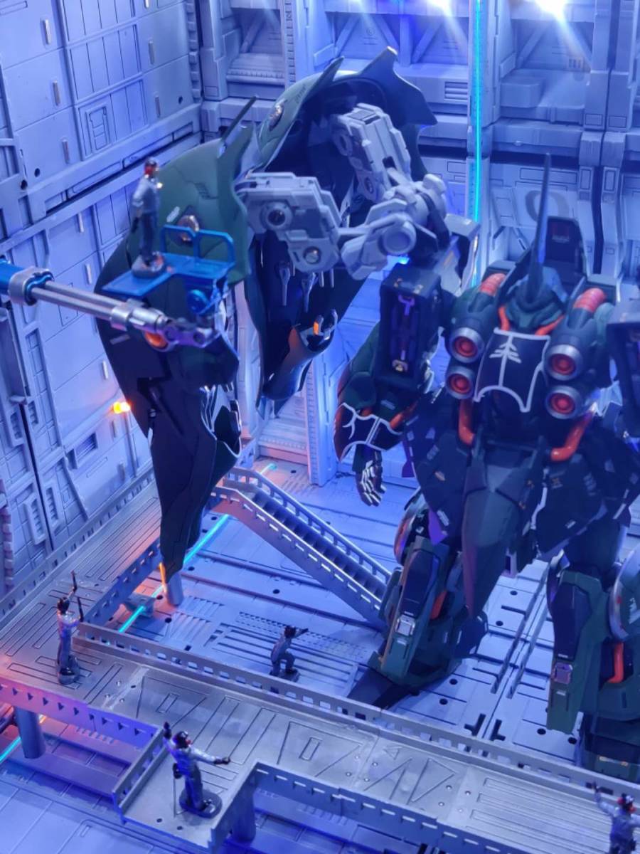 Yahoo!オークション - ジオラマ作品 ガンダム システムベース Yahoo!オークション - ジオラマ作品 ガンダム システムベース