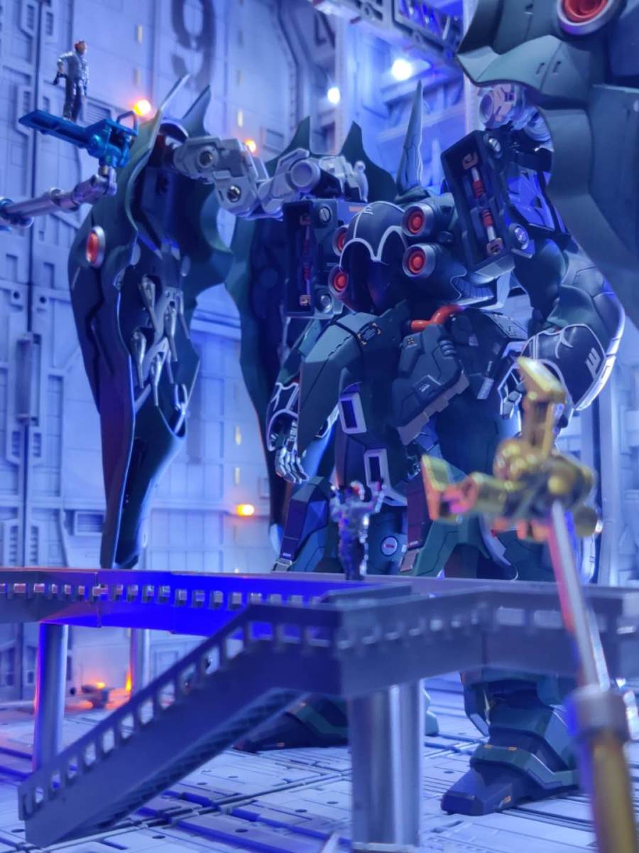 Yahoo!オークション - ジオラマ作品 ガンダム システムベース Yahoo!オークション - ジオラマ作品 ガンダム システムベース