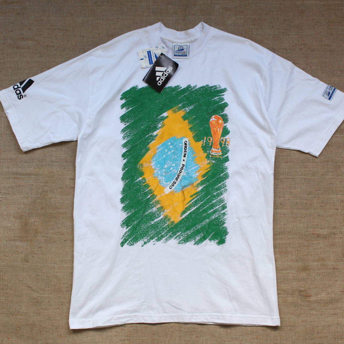 1998年 FIFAワールドカップ W杯フランス大会 adidas Tシャツ 優勝 フットボール サッカー UEFA 公式 ヴィンテージ ブラジル ファヴェーラ